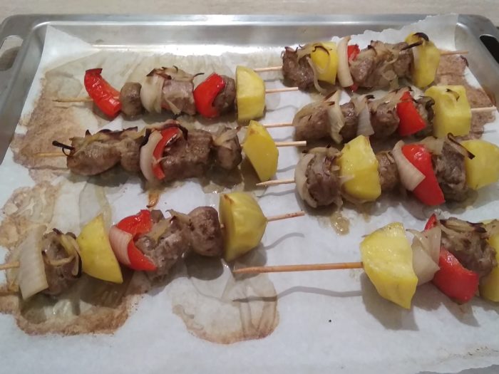 Шашлычки на шпажках